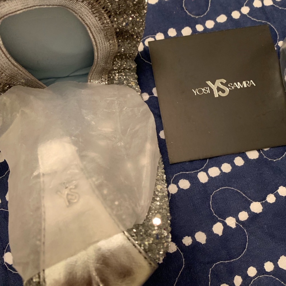 ⭐️ NWT Yosi Samra size 6 “Hitched” platinum flats - Picture 8 of 8